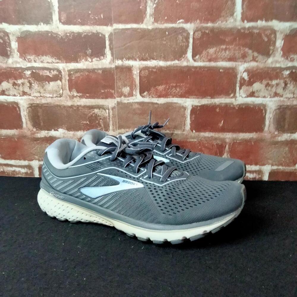 Brooks Ghost 12 Shoes Womens Size 11 Grey Silver Athletic Running Sneakers